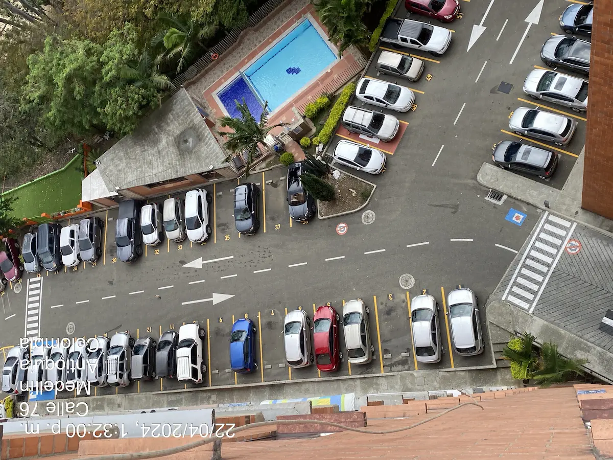 MARCACION PARA PARQUEADEROS Y VIAS